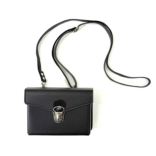 ２ｗａｙクラシックポーチ